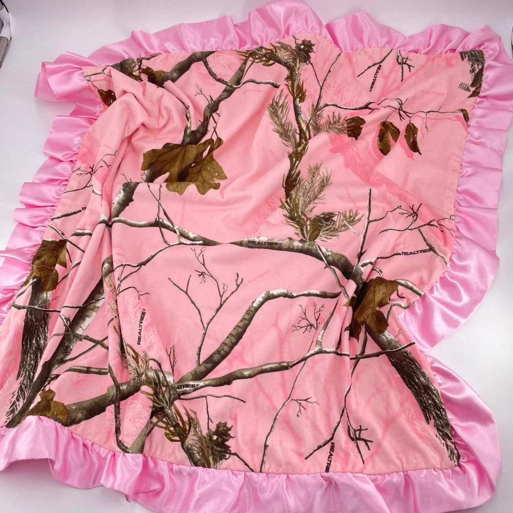 Carstens Realtree AP Pink Camo Baby Blanket Satin Ruffle Trim Fleece 30x30